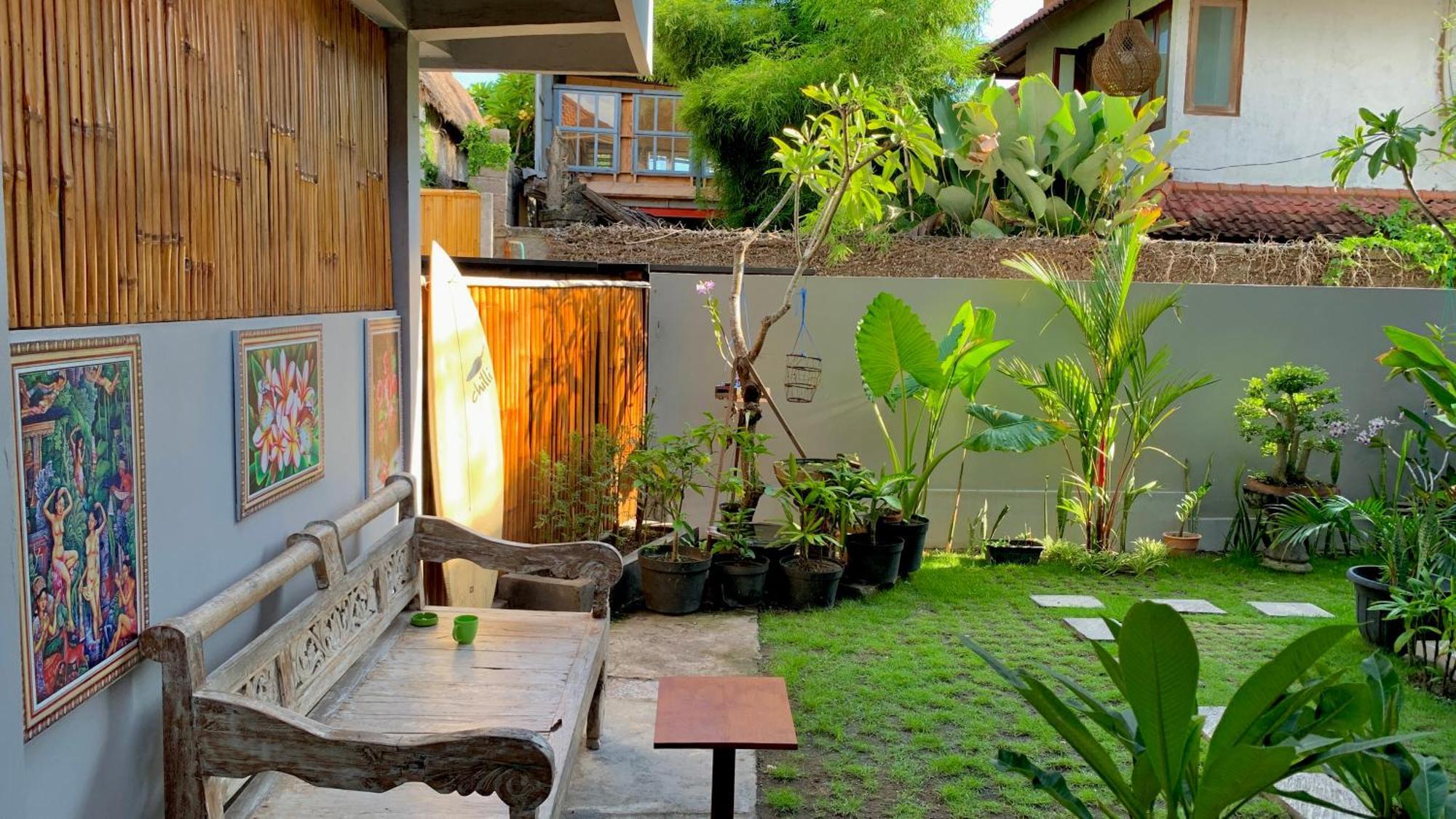 The Lima Home Stay In Canggu Екстериор снимка