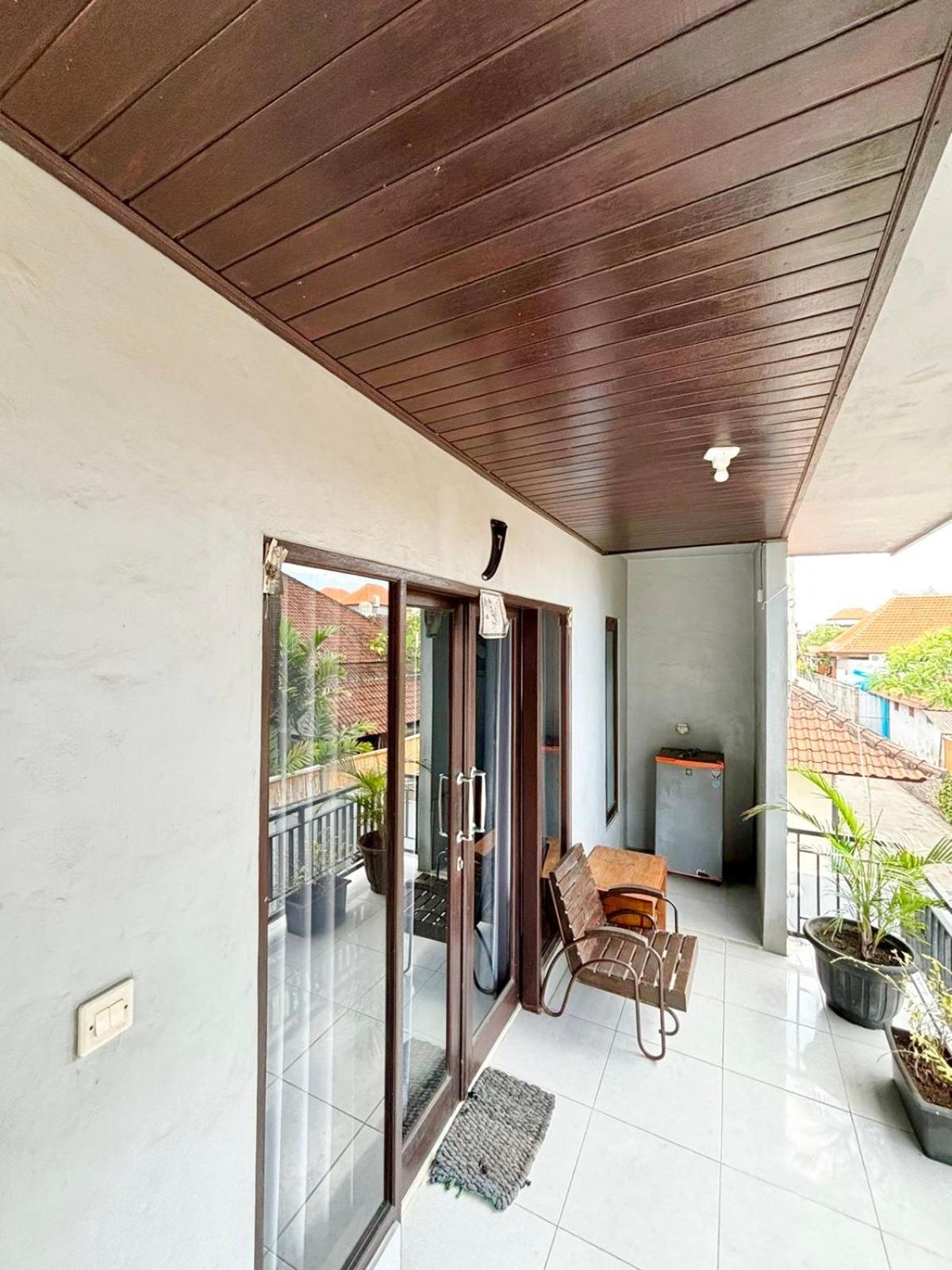 The Lima Home Stay In Canggu Екстериор снимка