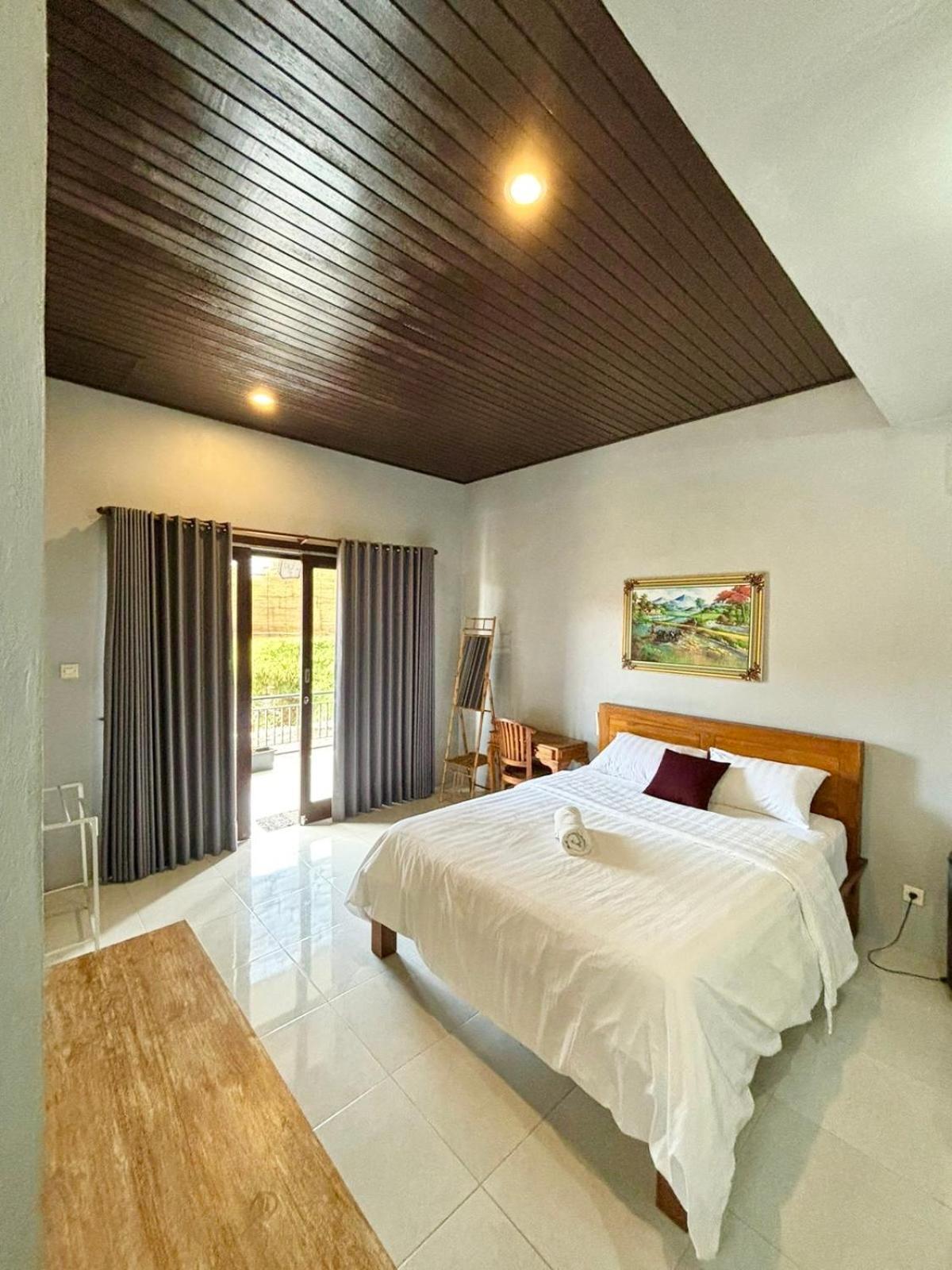 The Lima Home Stay In Canggu Екстериор снимка
